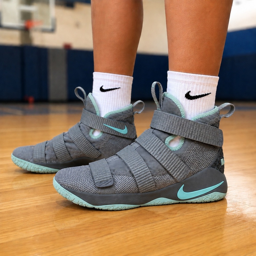 Nike LeBron Soldier XI 11 Strap Basketball Shoes Cool Grey Igloo Youth Boys 7Y